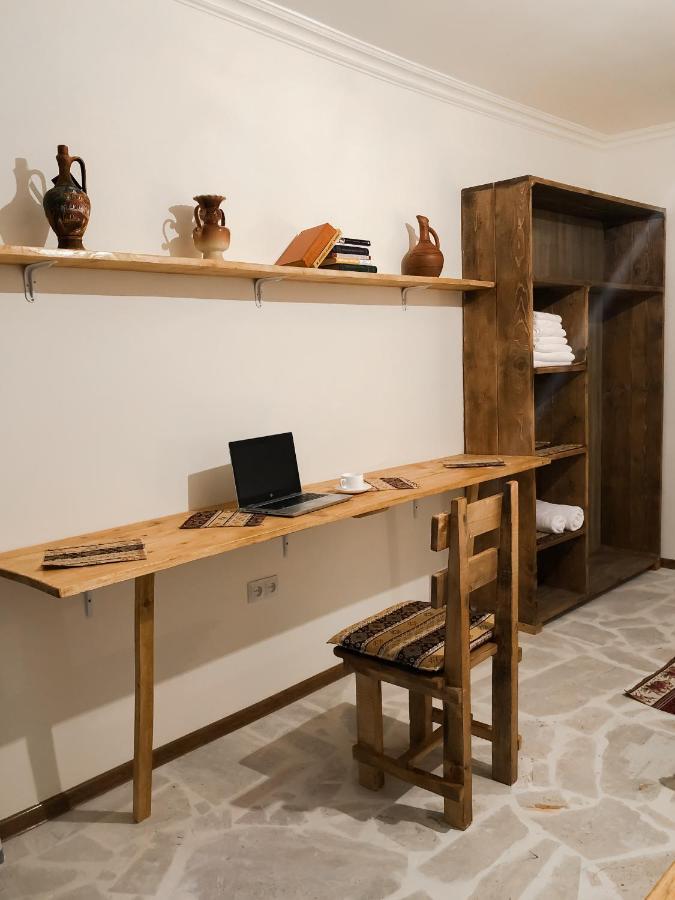 Bjnihouse, Guest House Экстерьер фото
